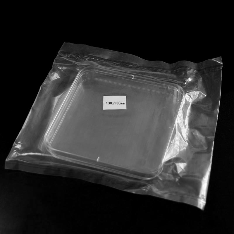 130x130mm Square PS Petri Dishes Vented